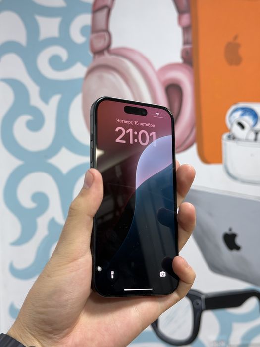 iPhone 15 128GB