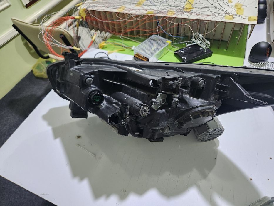 Kia stinger oldi ong tomoni farasi