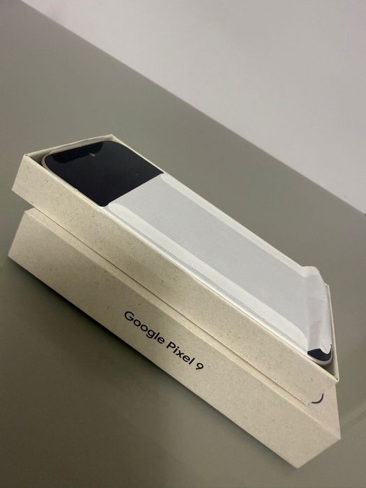 Google Pixel 9 128GB / 12GB RAM – NOU SIGILAT – Porcelain (Alb crem)