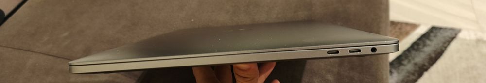 MacBook Pro 15 I7 2018