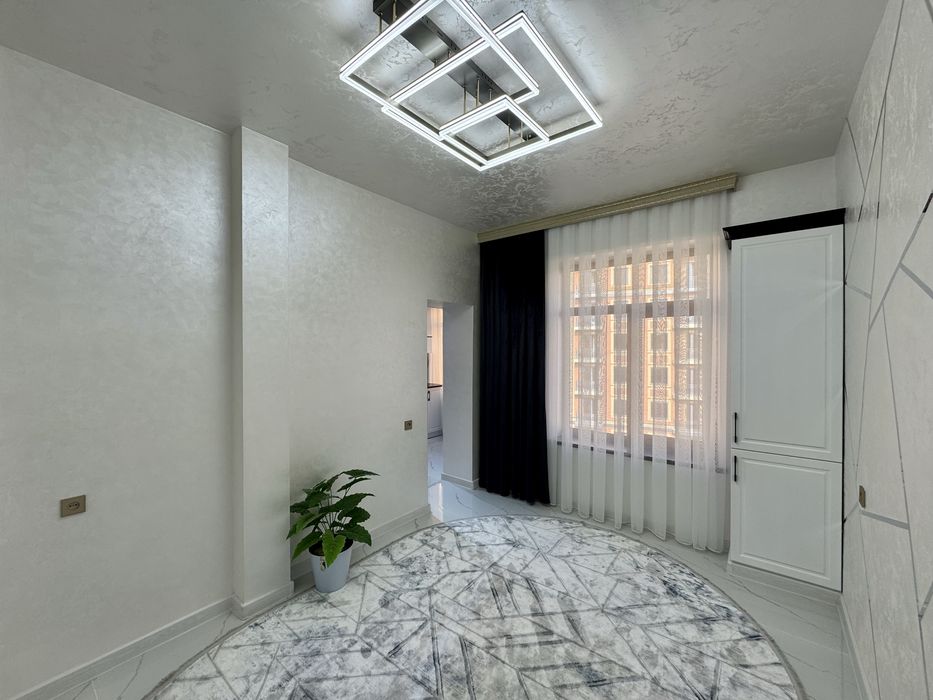 3х комнатная квартира, на 7 этаже. Вокзал