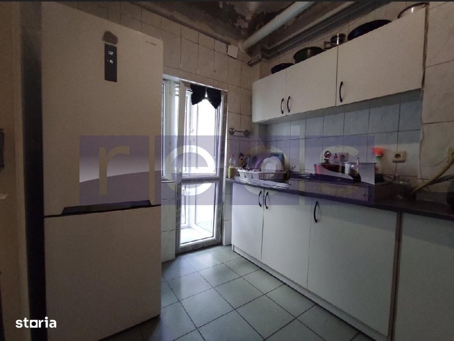 Vanzare 4 Camere | Zona Calea Calarasilor- Hala Traian