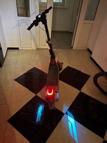 Продам самокат Segway Ninebot P100S