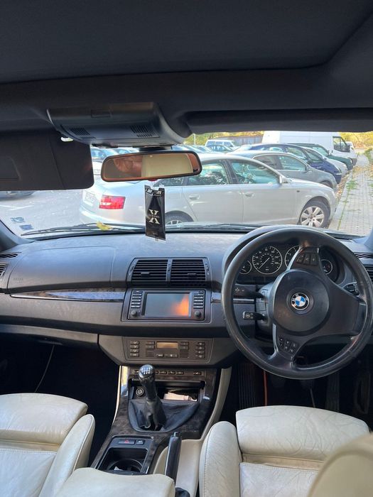 BMW x5 десен волан