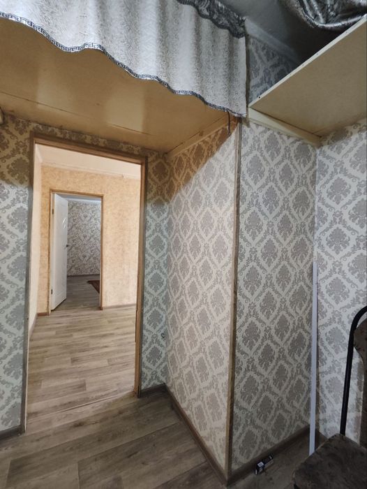 Аренда  СЕРГЕЛИ.   Спутник 2х ком  без обстановкой. 44 м2 чистая  1/2