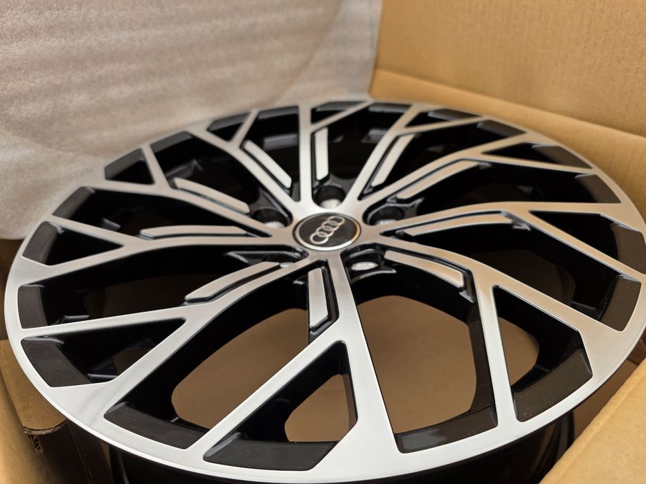Jante de aliaj pentru Audi pe 17 marca rc wheels model  817  black-polis