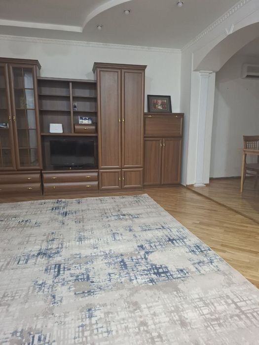 Сдаётся 3/2/4.м.Космонавтов.Дом кирпичный. Все условия