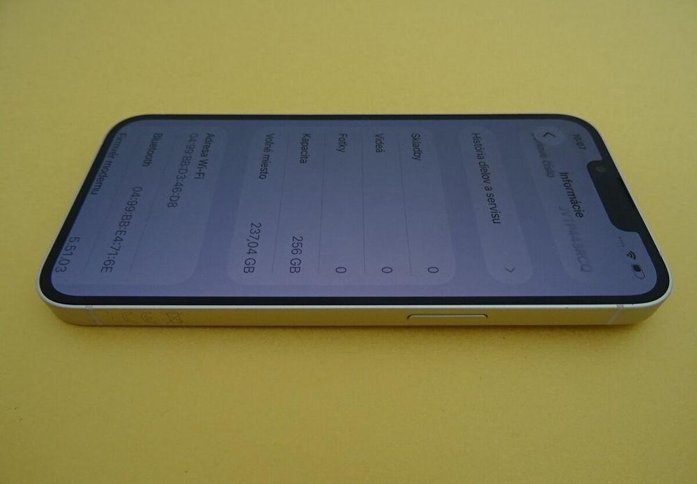 iPhone 13 256GB - 100% батерия, гаранция, пълен комплект