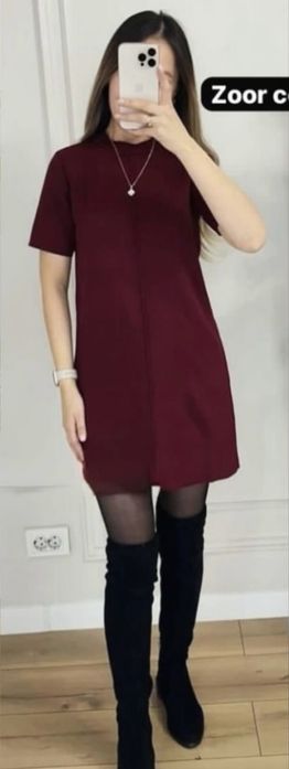 Женское платье бордо