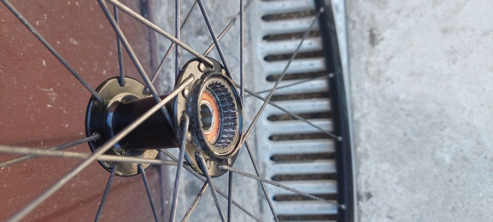 Roti cursiera Mavic Helium