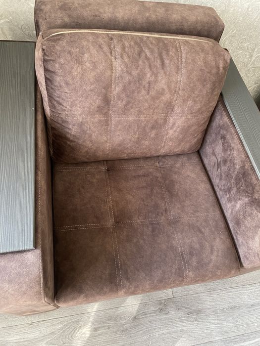 Продам кресло раздвижное 35000