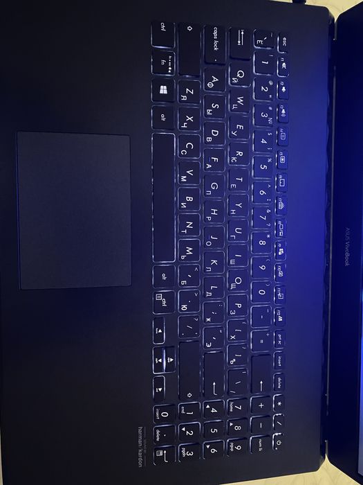 Ноутбук asus vivobook