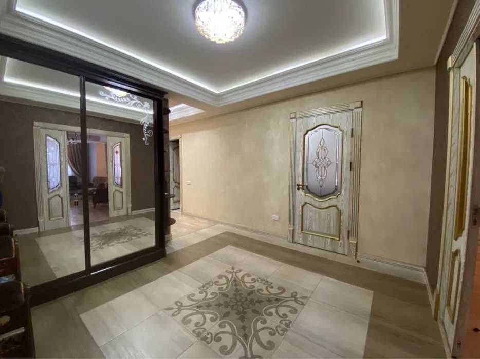 Сдаётся квартира на ул. Садыка Азимова Новостройка‼️