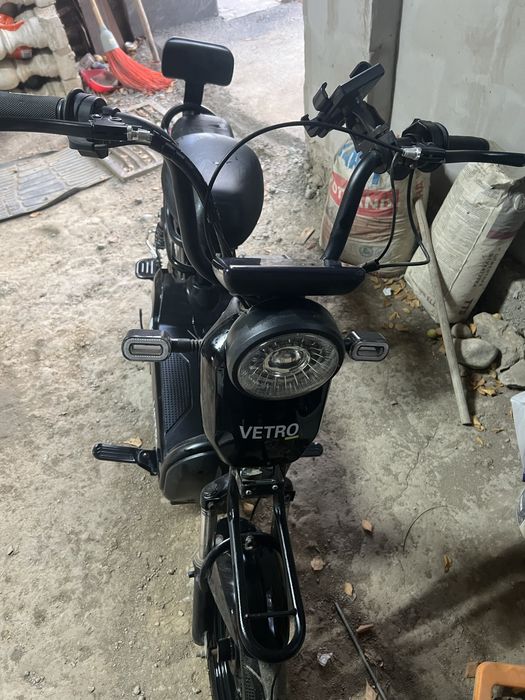 Электроскутер электромопед