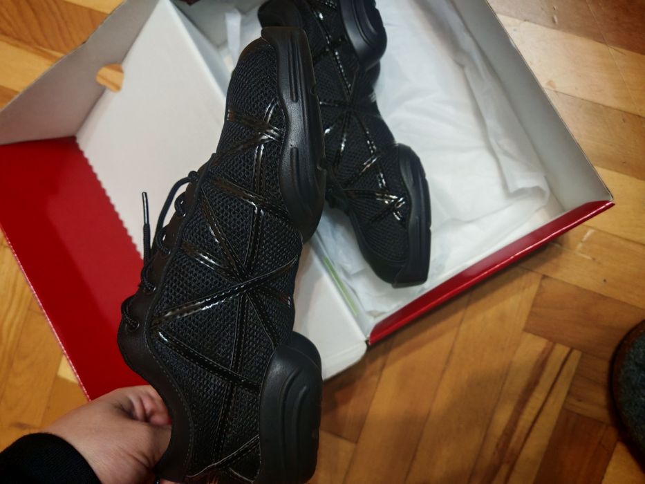Capezio обувки за танци 39