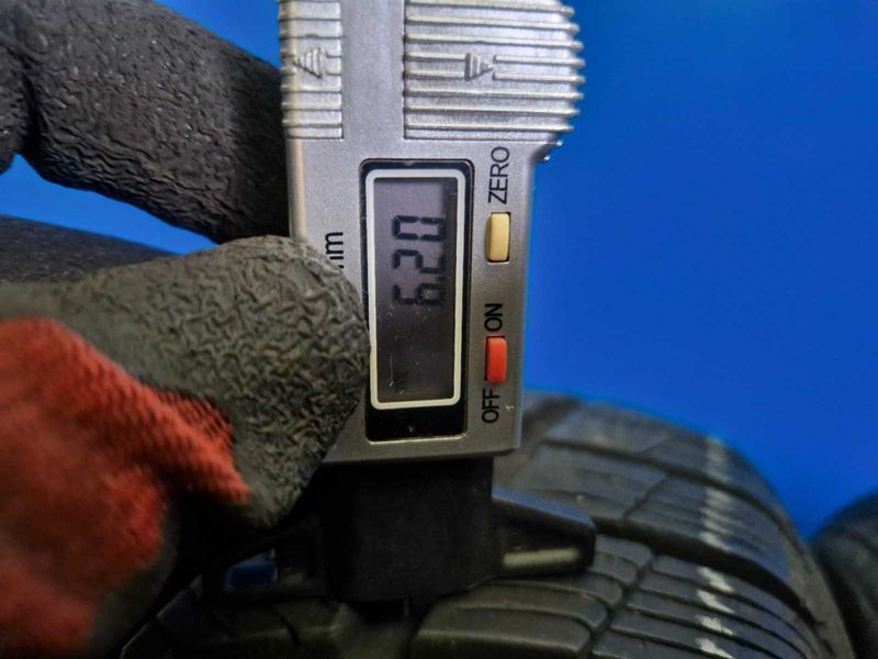 2 Barum R17 225/60
зимни гуми DOT2620