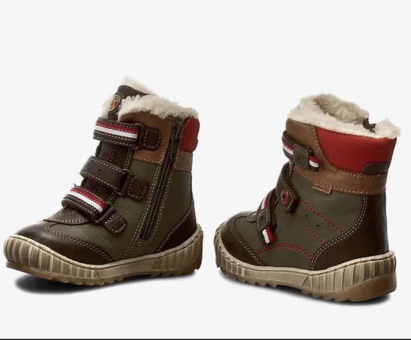 Детские кожаные сапоги для детей.