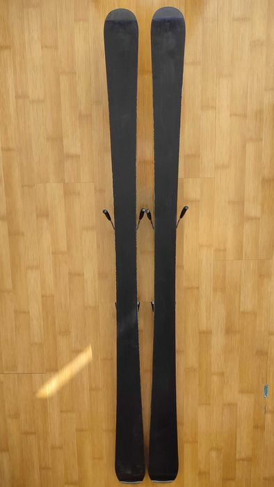 Schiuri ELAN EVO 160 cm