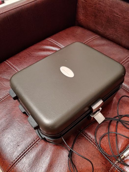 Слушалки Audio-Technica W5000