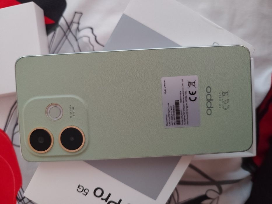 Vând Oppo A5 Pro 5G