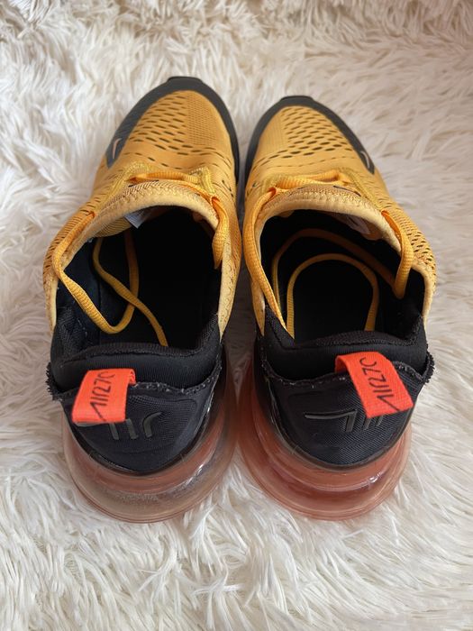 Nike Air Max 270 Amarillas