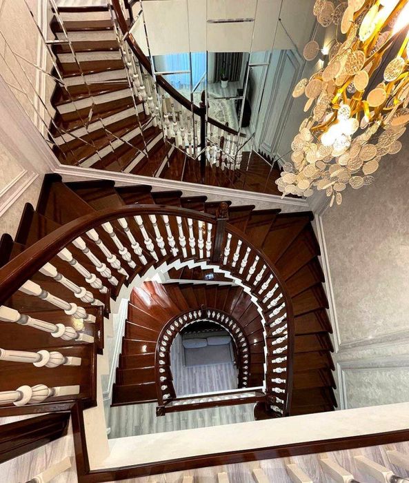 Евродом в аренду под жилья и офис ! Яккасарайский район