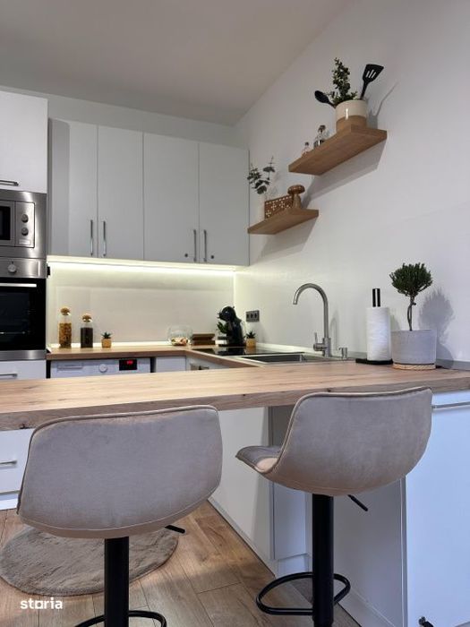 Studio Lux, 40 mp, parcare, zona Ultracentrala