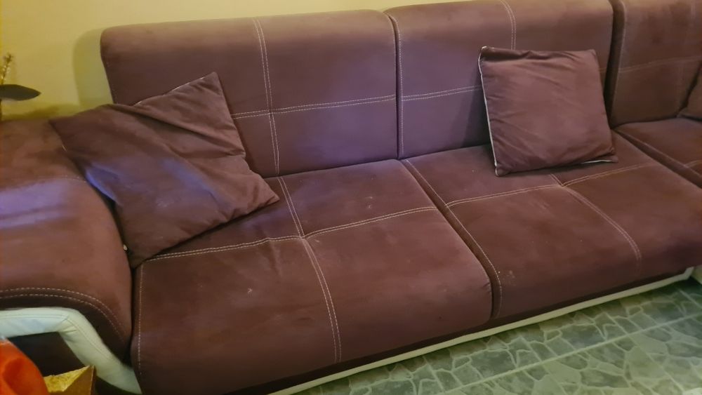 Продавам запазен диван