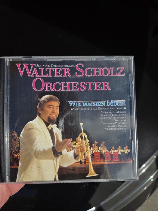 Диск на тромпетиста Walter Scholz и неговия оркестър