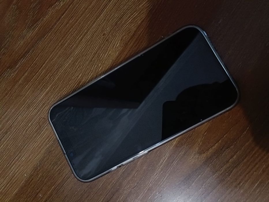 Айфон 13 с каробкой