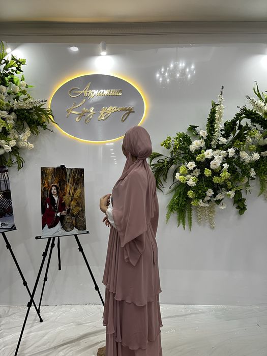 Платье вечерная