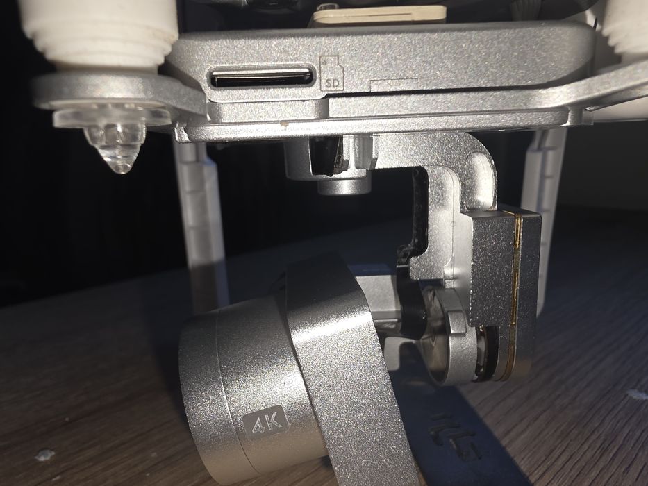 DJI  Phantom  4k