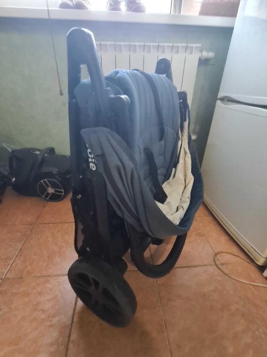 Прогулочная коляска Joie