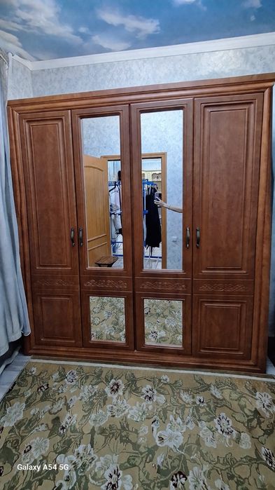 СРОЧНО!Продам спальный гарнитур