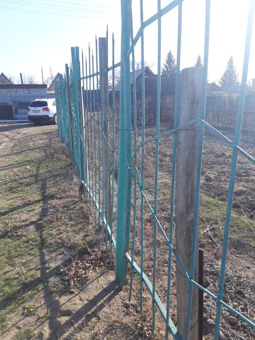 Продам железное загорождение