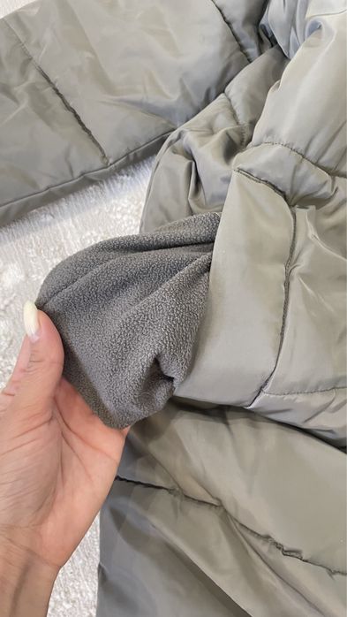 Продам куртки зима!