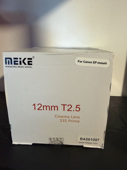 Obiectuv meike 12mm T2.5 s35 cine mens montura canon EF