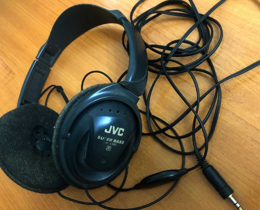 Casti audio Super Bass JVC HA-V560, cu jack tata de 3.5 mm, 3 m