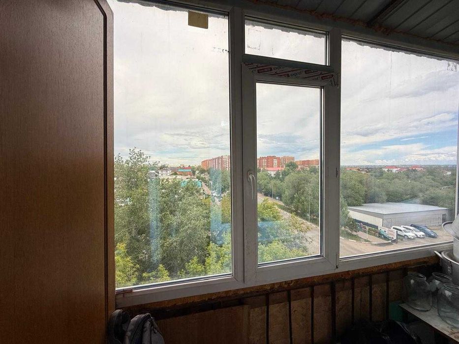 Продам 4 комнатную квартиру