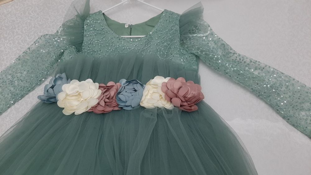 Бальный көйлек 8-9-жасқа