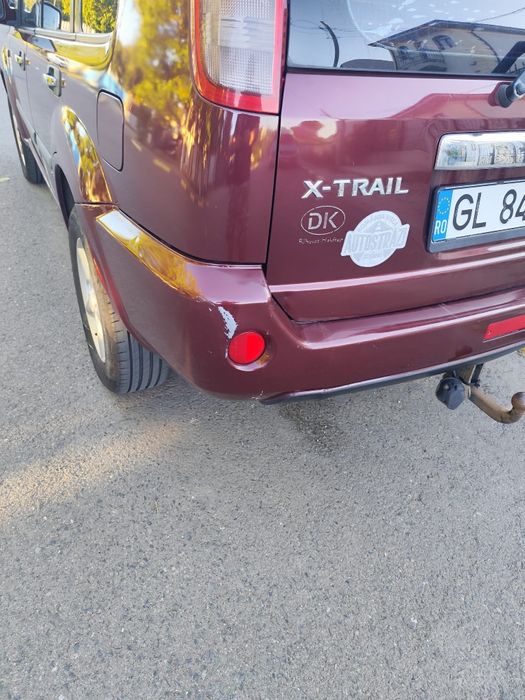 Nissan  X  Trail