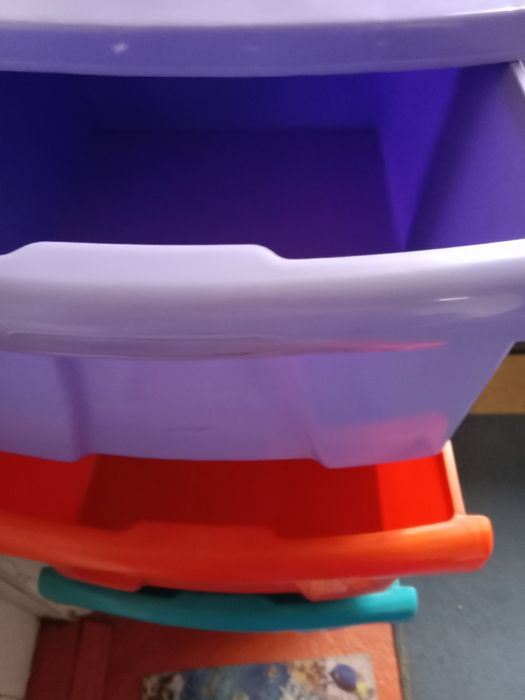 Продам детский шкаф.Ящики рабочие