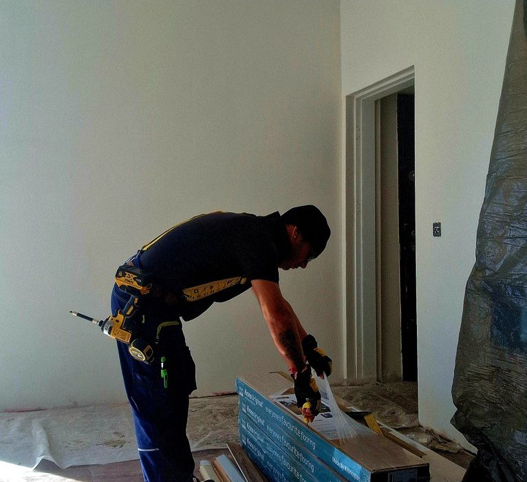 Монтаж на ламинат