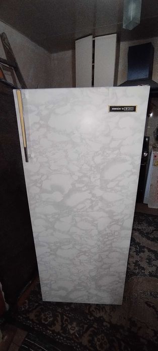 Продается холодильник