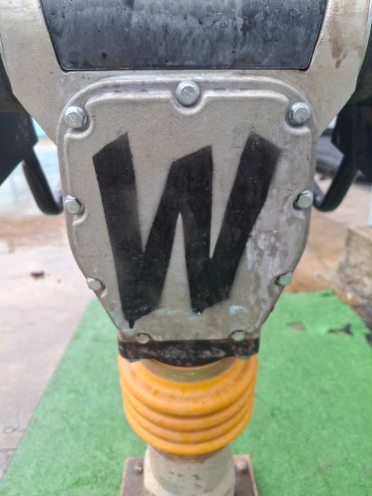 Трамбовка   Пачи крак двигател Honda