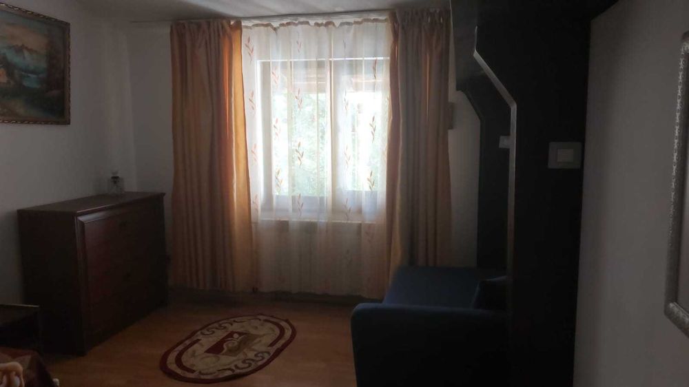 Închiriez apartament 3 camere ALEEA TUDOR NECULAI