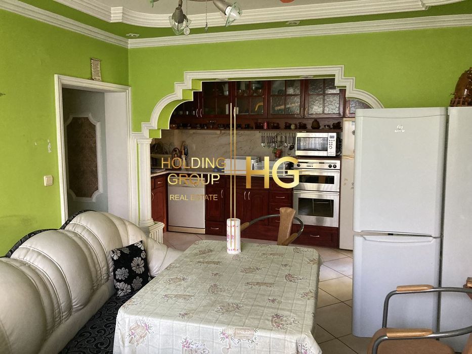 Продава се Четиристаен апартамент в Добрич, Център - 150 кв.м за 600 €/кв.м - Снимка #3