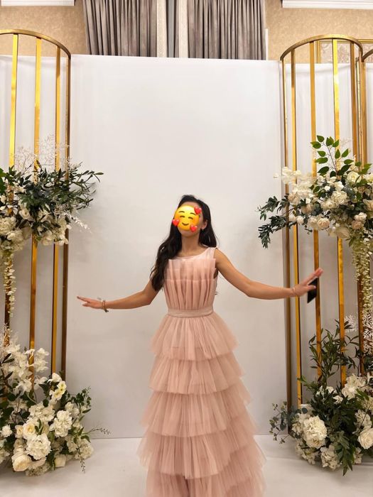 Платья ВЫПУСКНОЙ 2025