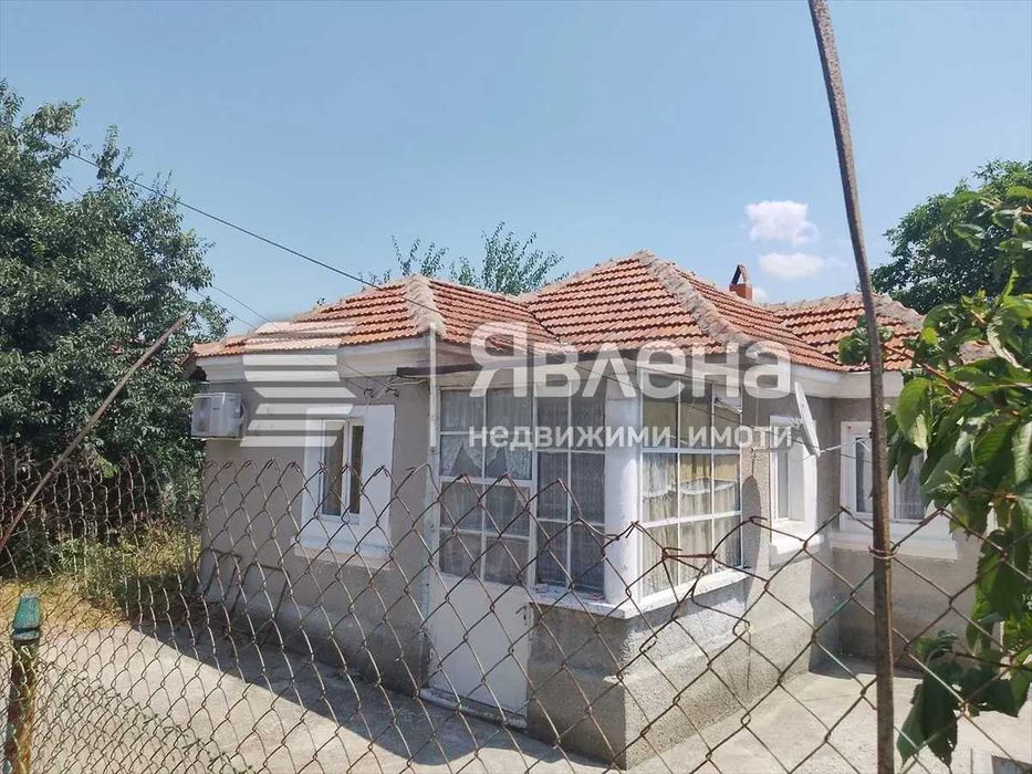 Продава се Къща в София, Център - 78 кв.м за 1270 €/кв.м - Снимка #2