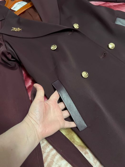 Продаю плащ женский новый MaxMara Турция